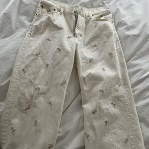 Abercrombie & Fitch Cream High Rise 90s Relaxed Fit Jeans